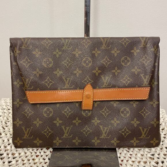 Louis Vuitton Priant Monogram LV Clutch Foldover Oversized Business Pochette - Picture 1 of 16